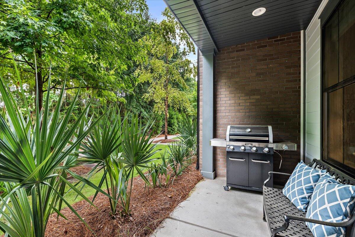 1635 Florentia St Mount, Unit M3 Mount Pleasant, SC 29464 - Photo 6 of 29 Grilling area