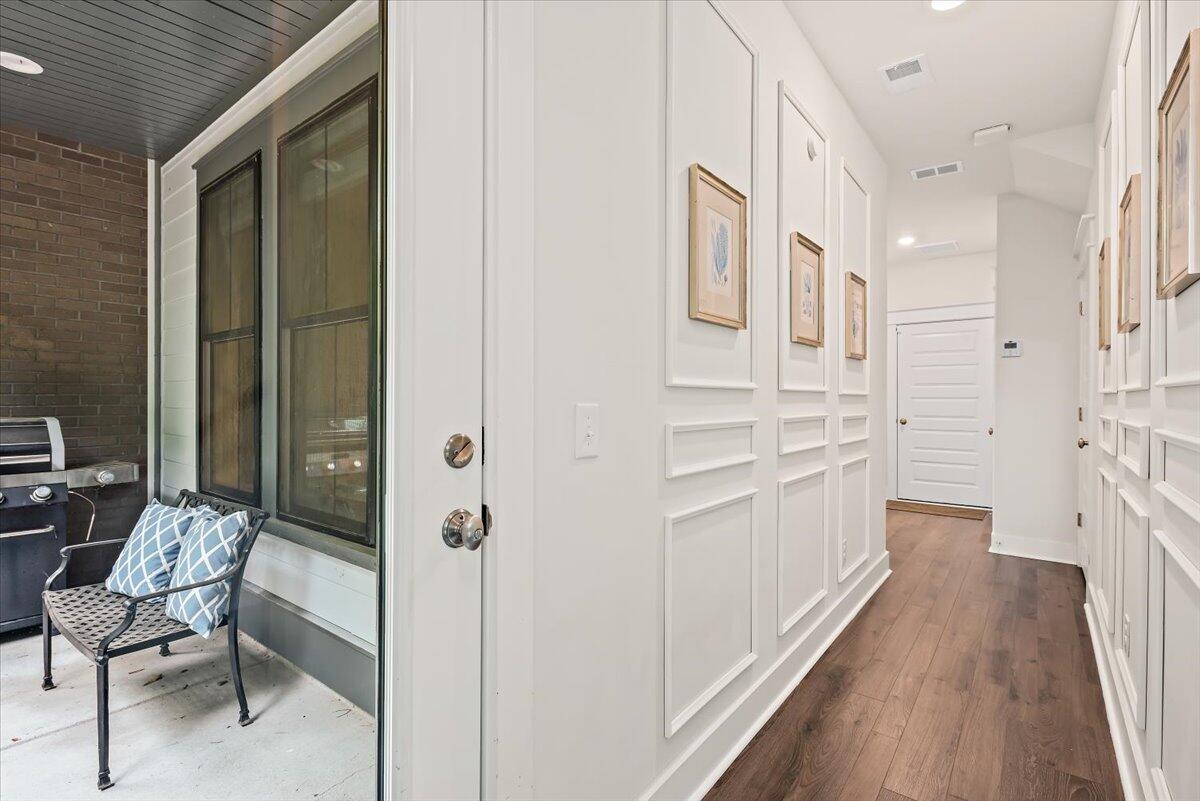 1635 Florentia St Mount, Unit M3 Mount Pleasant, SC 29464 - Photo 7 of 29 Patio and entry hallway