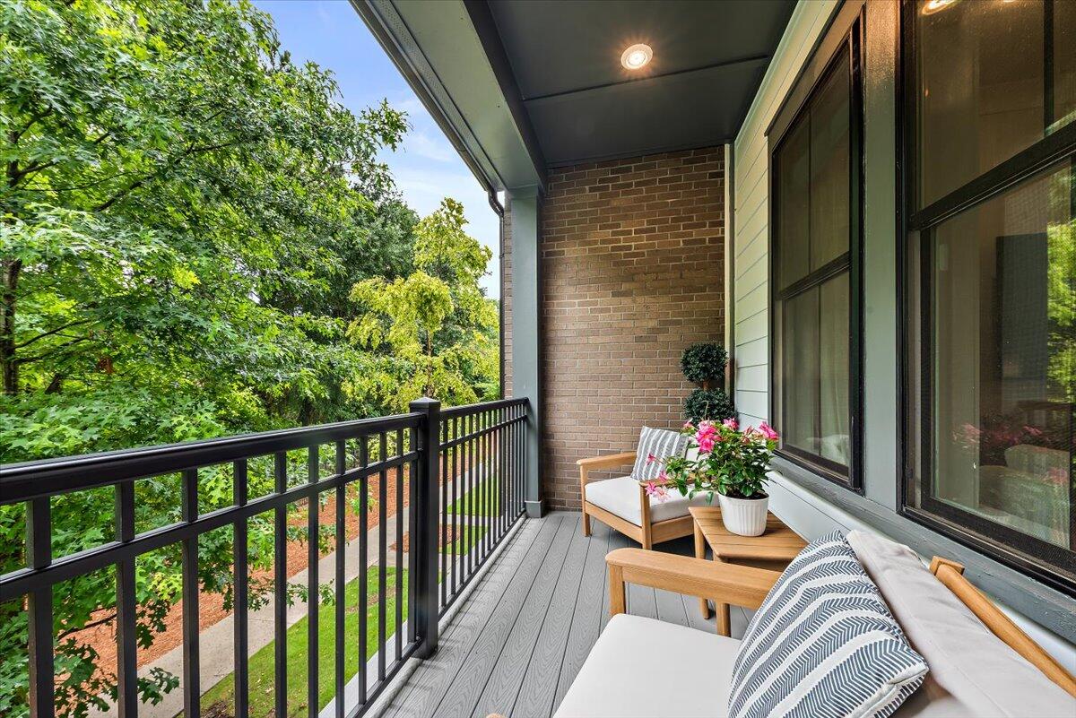 1635 Florentia St Mount, Unit M3 Mount Pleasant, SC 29464 - Photo 10 of 29 Private balcony with views