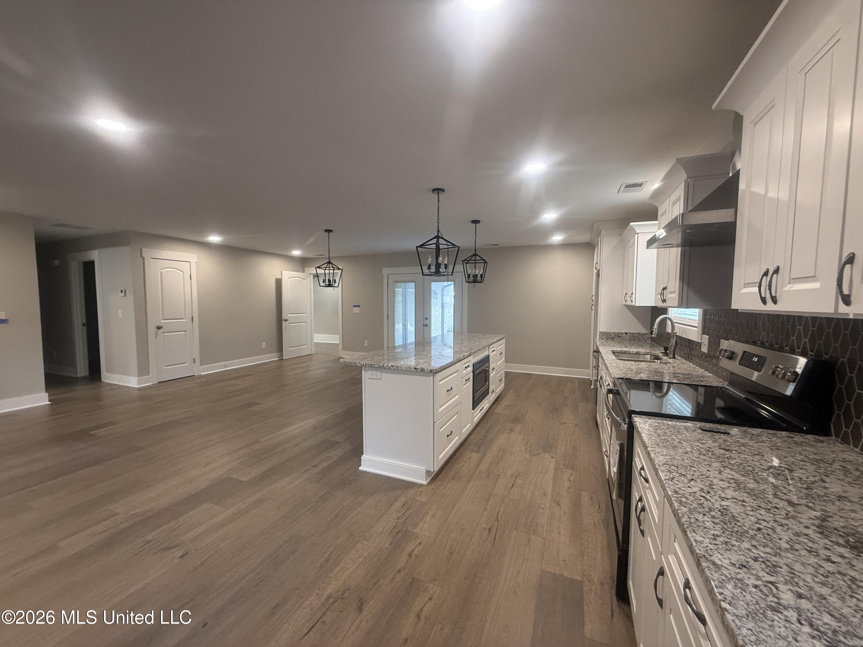 538 Pin Oak Point Southaven, MS 38671 - Photo 6 of 24 Kitchen