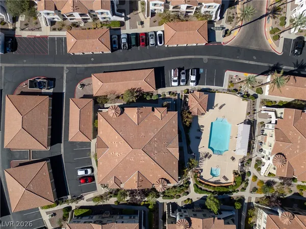 $305,000 | 50 Aura De Blanco Street, Unit 10203, Henderson, NV 89074