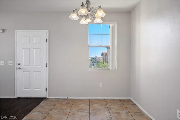 $305,000 | 50 Aura De Blanco Street, Unit 10203, Henderson, NV 89074