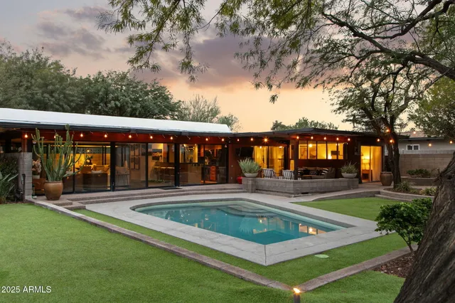 $2,225,000 | 4324 East Stanford Drive, Phoenix, AZ 85018