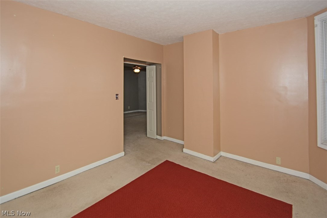 451 West Schaaf Road Cleveland, OH 44109 - Photo 12 of 32 Gallery Image 12