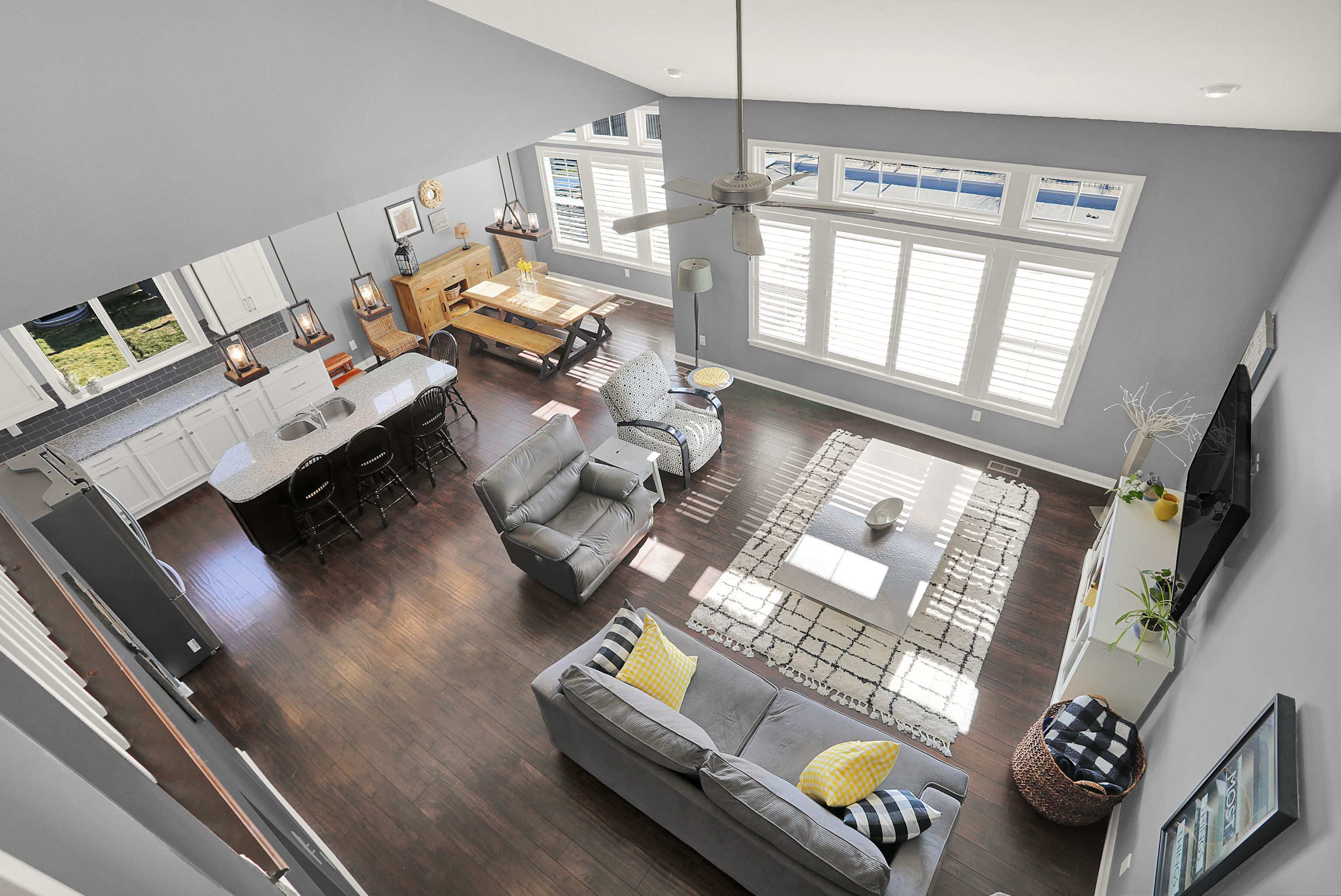 6489 West Riverside Road McCordsville, IN 46055 - Photo 16 of 38