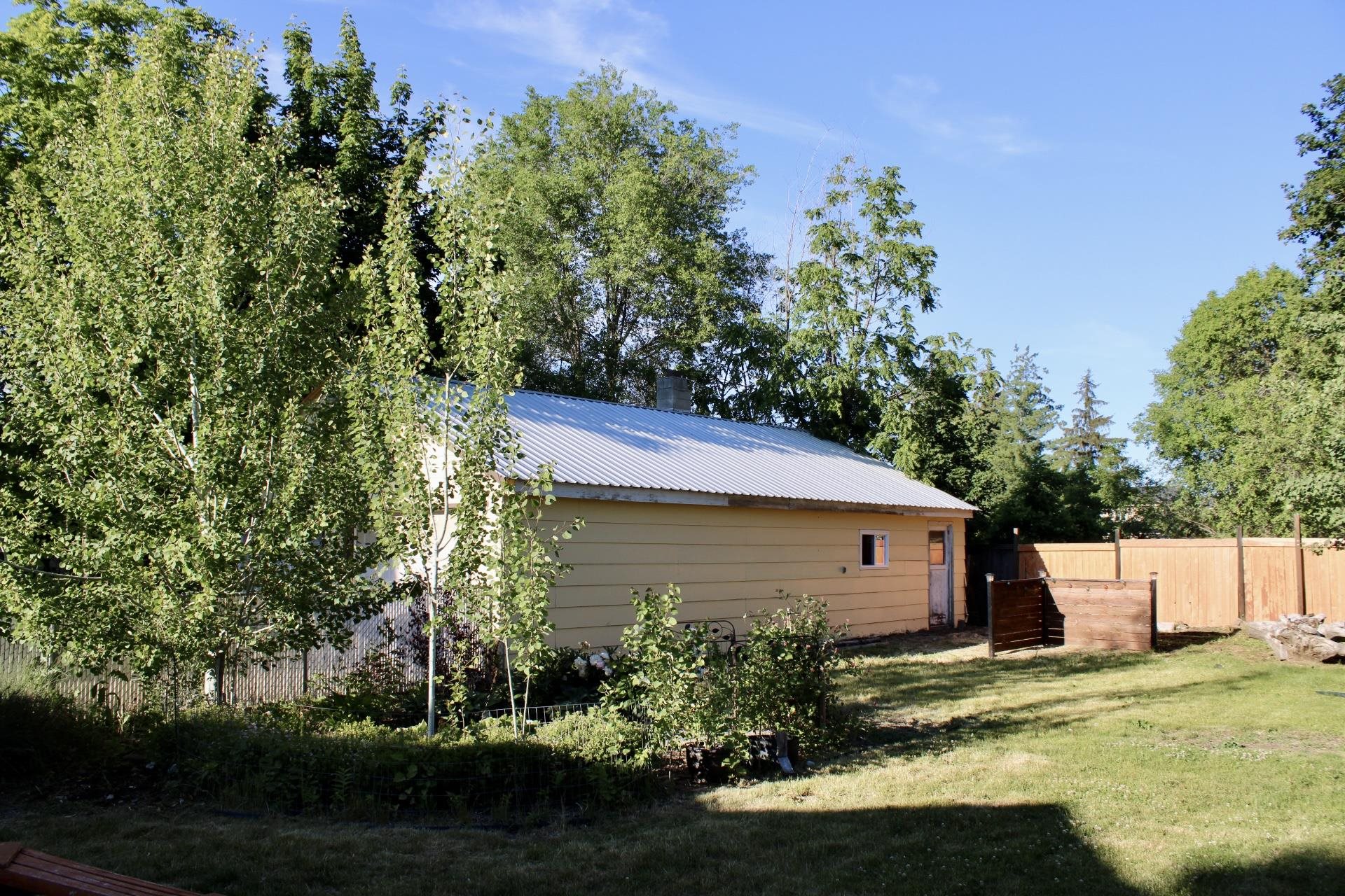 325 South McDonald Road Spokane Valley, WA 99216 - Photo 13 of 32
