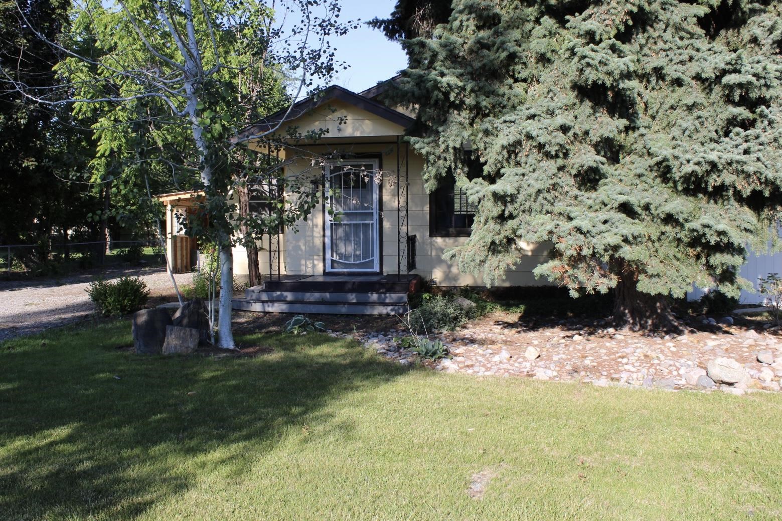 325 South McDonald Road Spokane Valley, WA 99216 - Photo 3 of 32