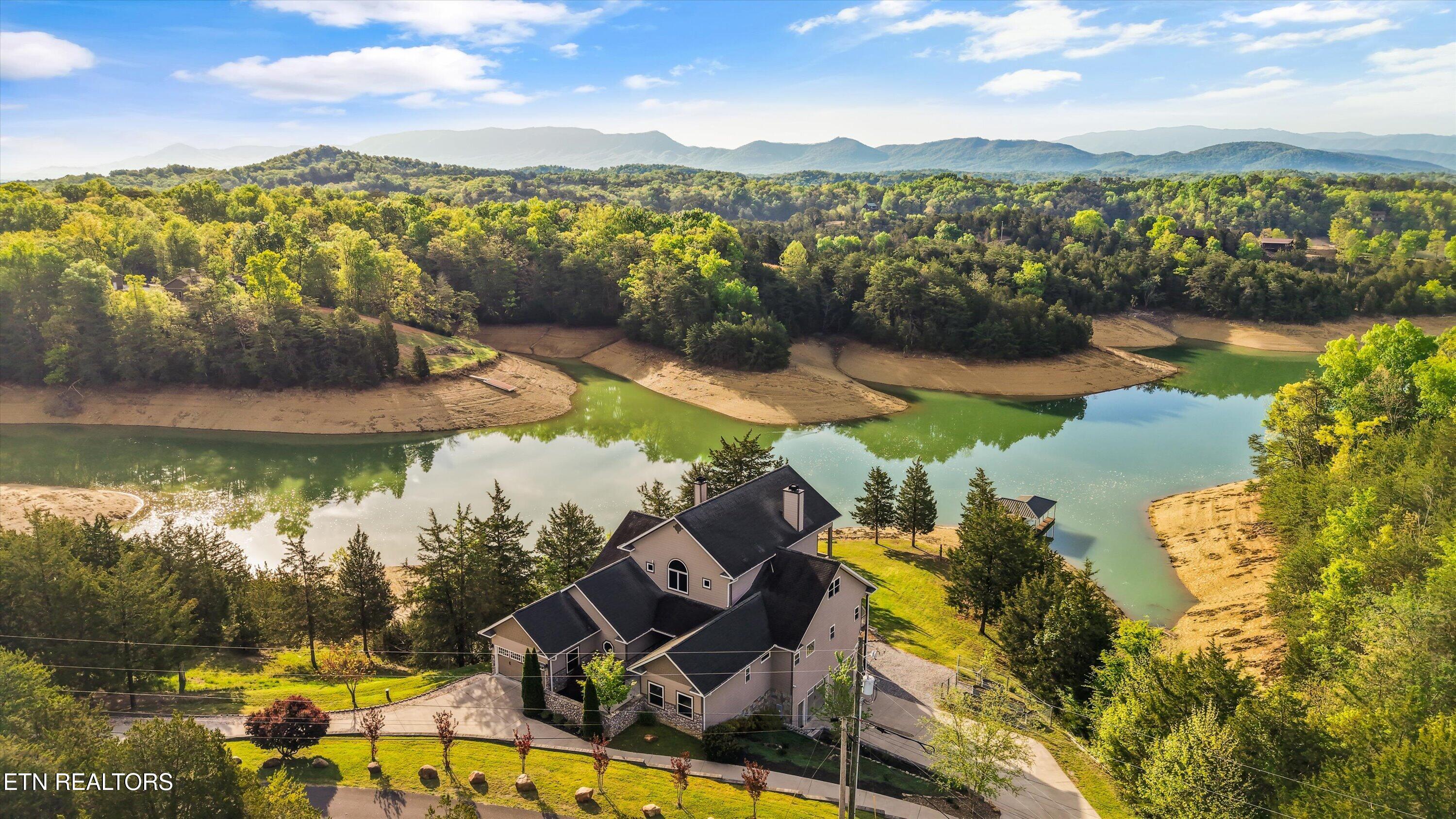 3648 Foxfire Way Sevierville, TN 37876 - Photo 2 of 60 84-3648 Foxfire Way 08