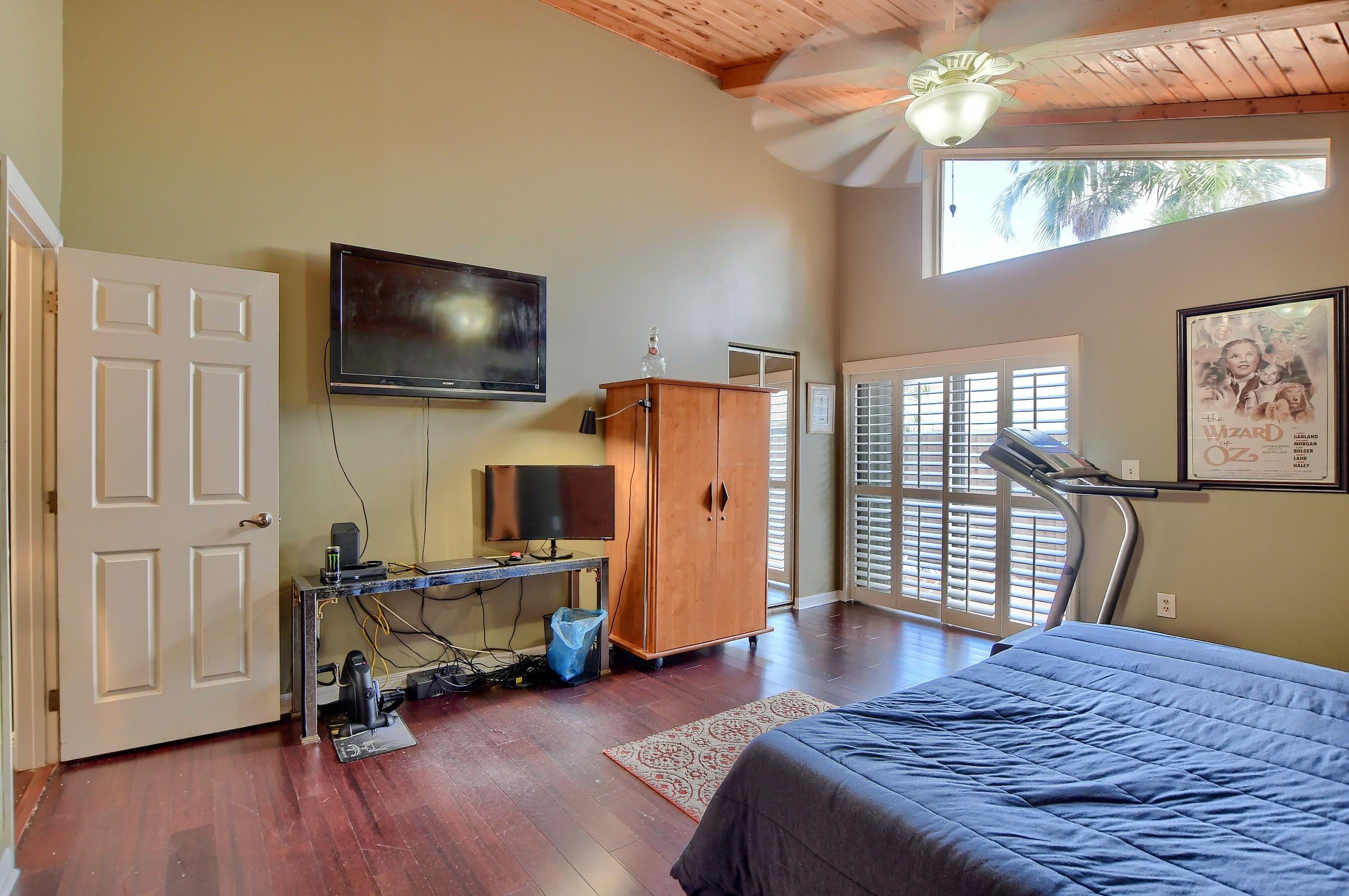 7621 Sierra Terrace West Boca Raton, FL 33433 - Photo 17 of 36 34_ebf_8207-hdr(5)