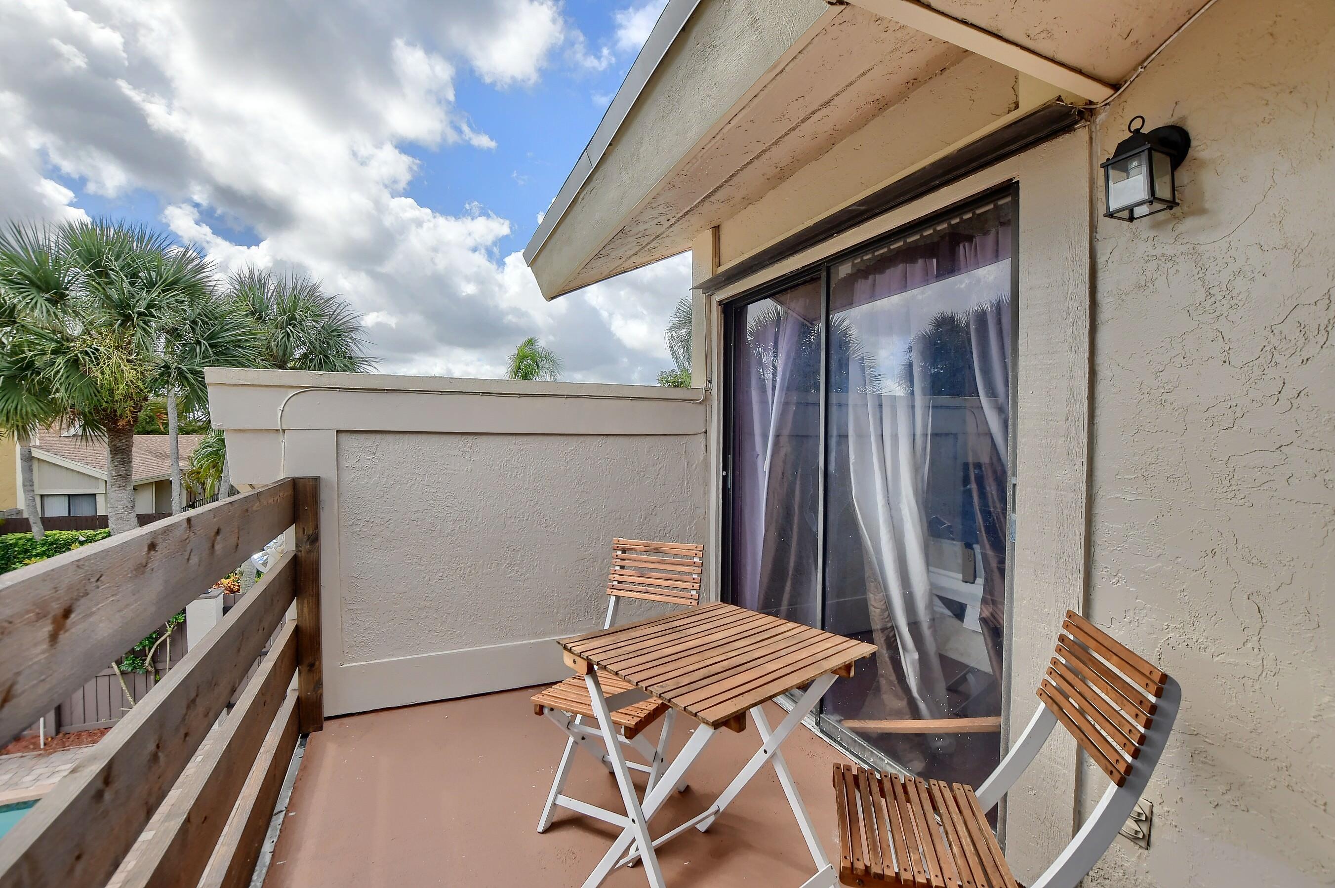 7621 Sierra Terrace West Boca Raton, FL 33433 - Photo 29 of 36 29_ebf_8182-hdr(5)