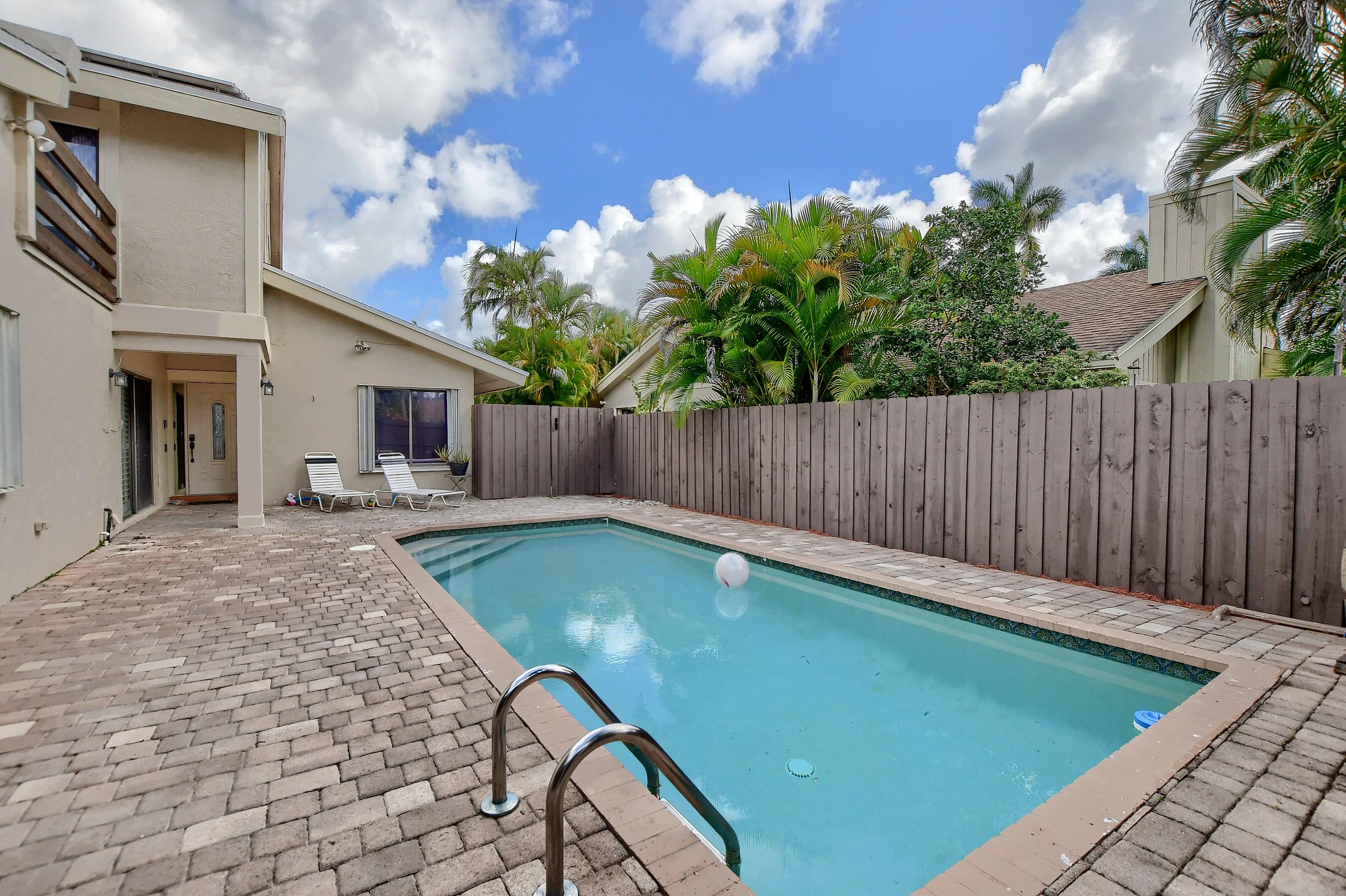 7621 Sierra Terrace West Boca Raton, FL 33433 - Photo 3 of 36 04_ebf_8032-hdr(5)