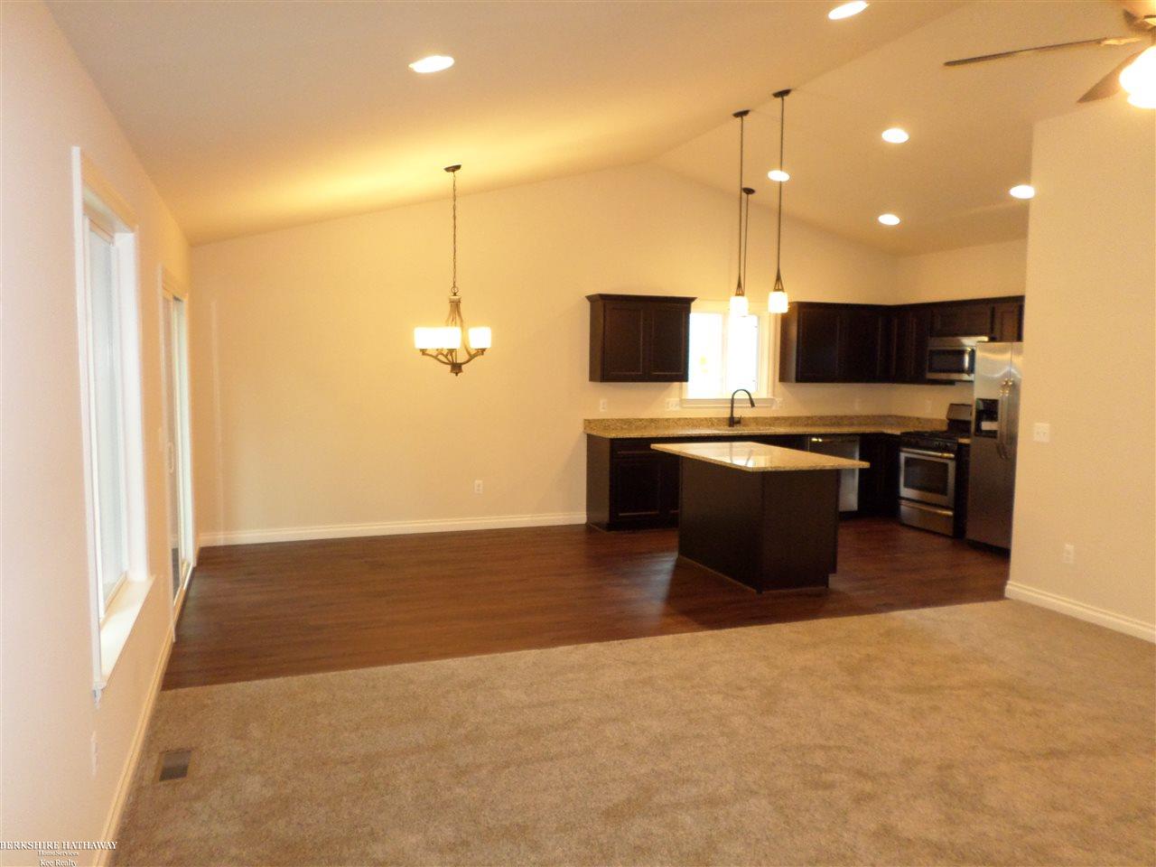 9425 Folkert Road Algonac, MI 48001 - Photo 8 of 16 31318659-7.JPG