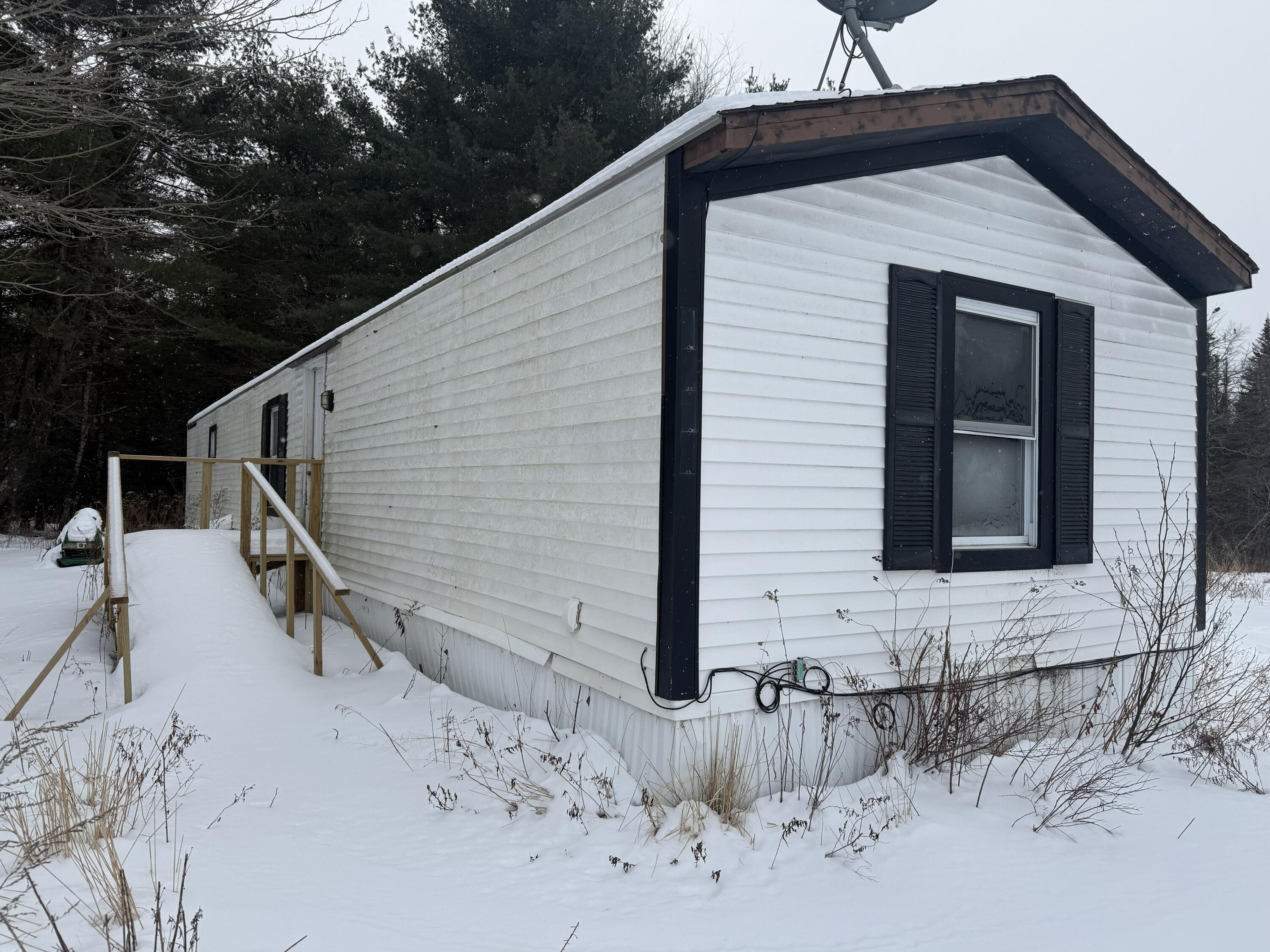 1213 Collinstown Road Appleton, ME 04862 - Photo 4 of 8