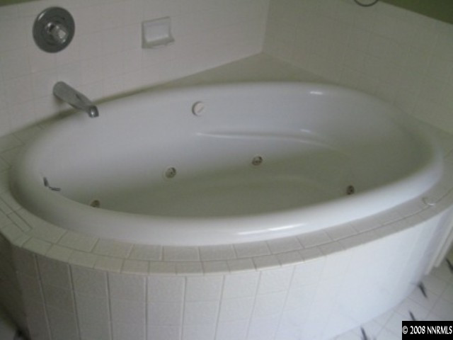 650 Tarn Way Reno, NV 89503 - Photo 5 of 6 Photo 5