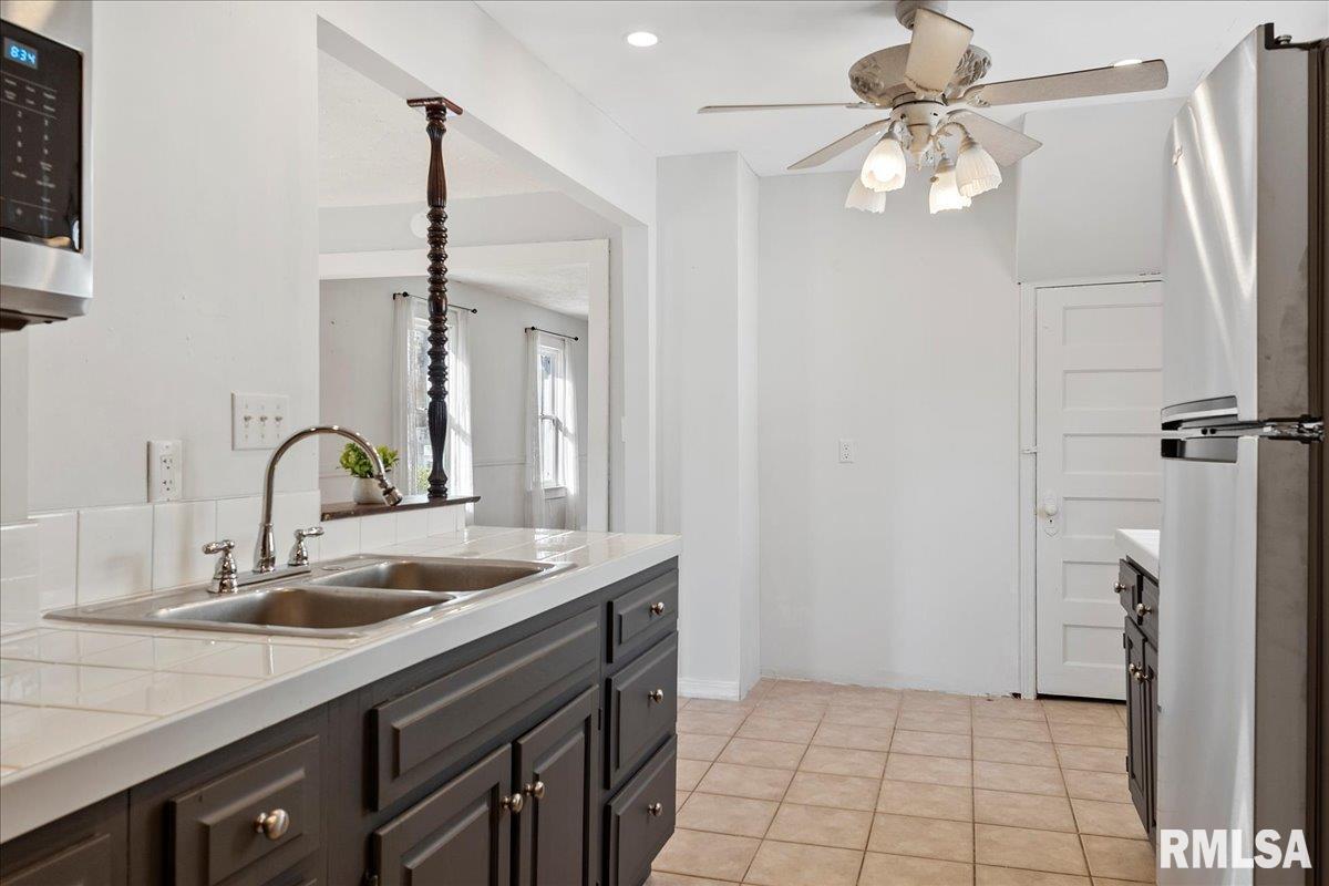 2520 South 9th Street Springfield, IL 62703 - Photo 17 of 30
