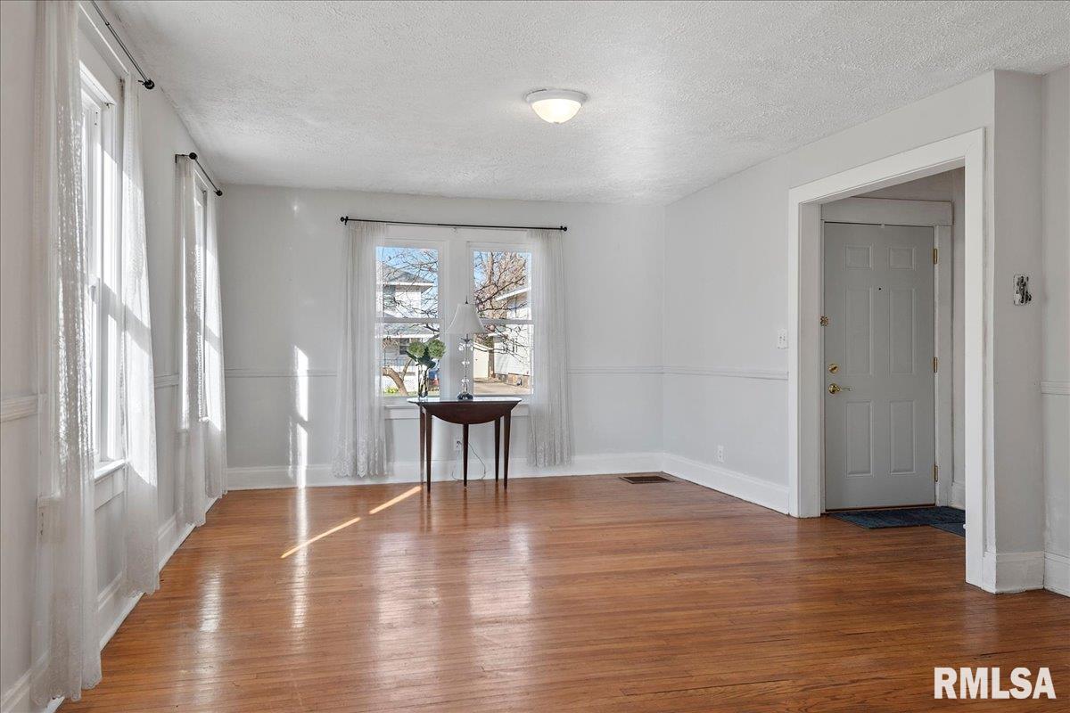 2520 South 9th Street Springfield, IL 62703 - Photo 6 of 30