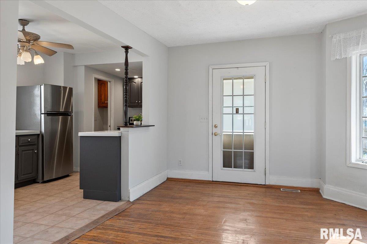 2520 South 9th Street Springfield, IL 62703 - Photo 9 of 30