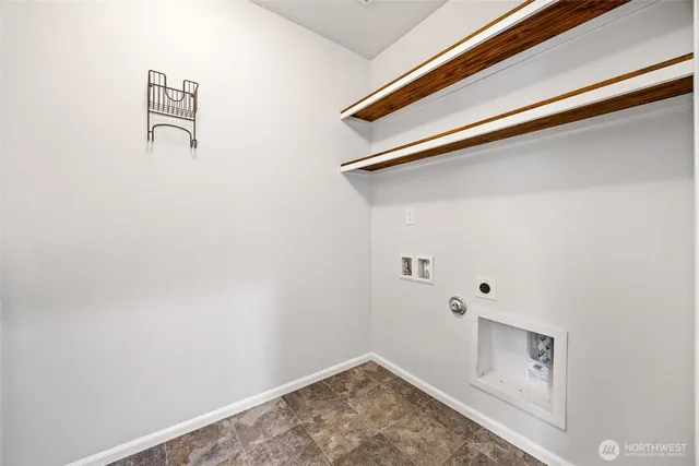 $784,900 | 32362 48th Avenue South, Auburn, WA 98001