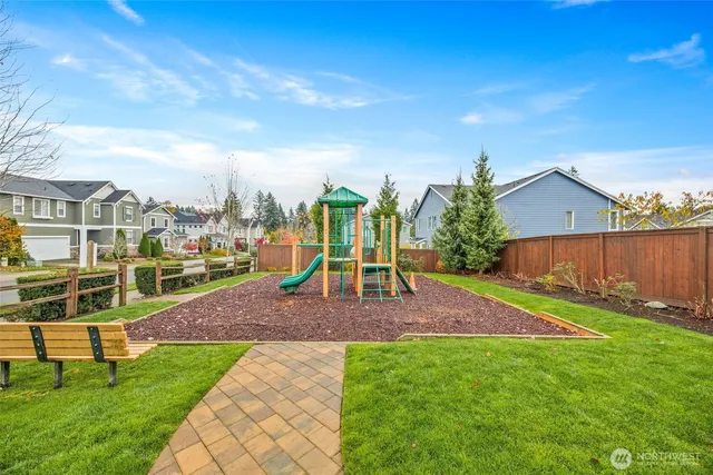 $784,900 | 32362 48th Avenue South, Auburn, WA 98001