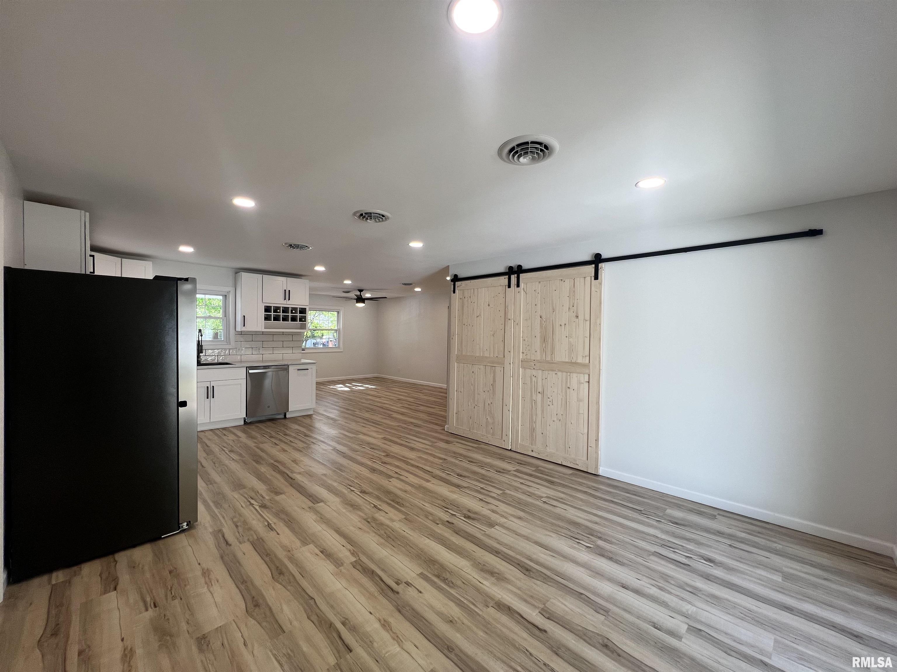 3000 Weaver Road Herrin, IL 62948 - Photo 13 of 29 Gallery Image 13