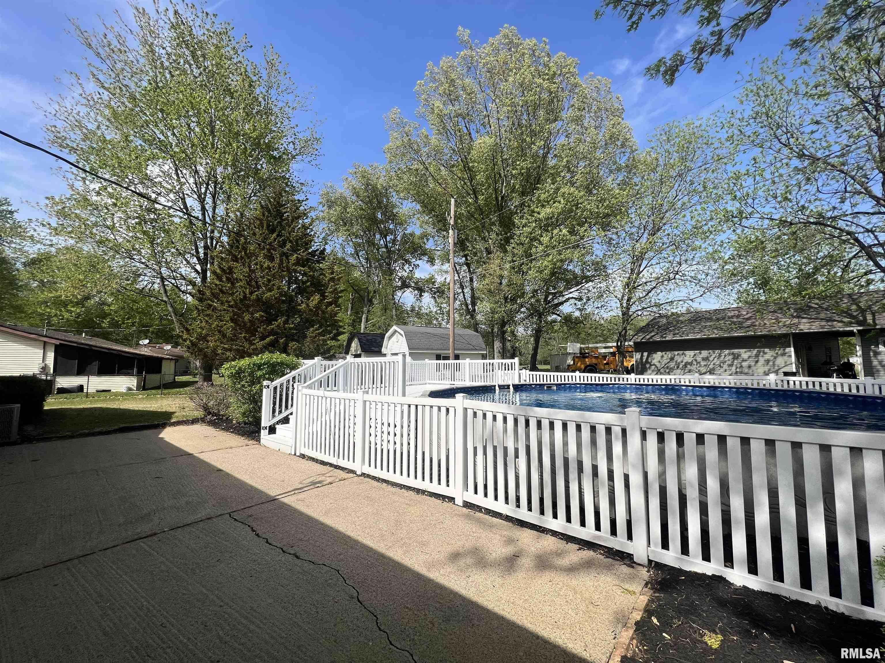 3000 Weaver Road Herrin, IL 62948 - Photo 23 of 29 Gallery Image 23