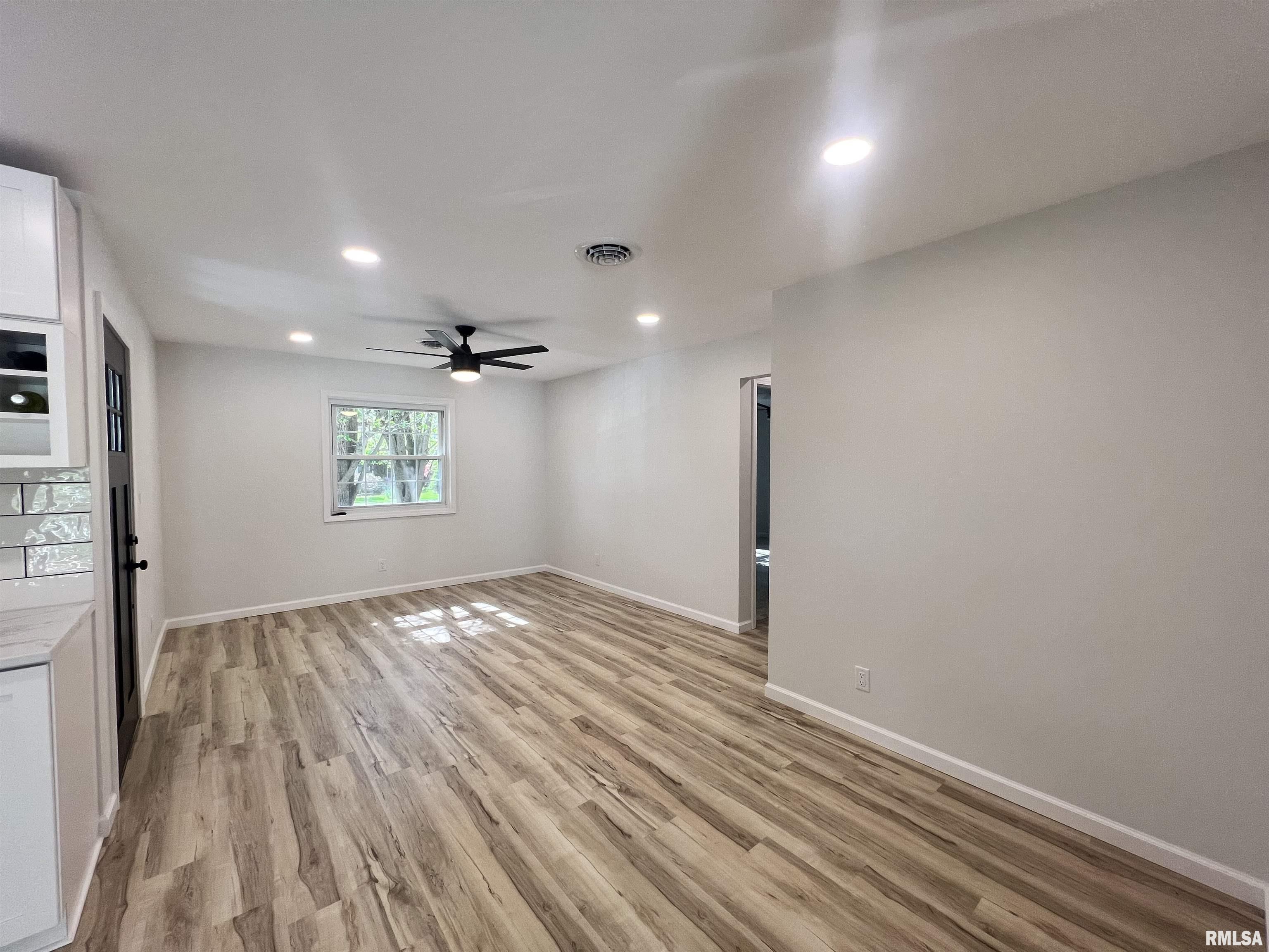 3000 Weaver Road Herrin, IL 62948 - Photo 6 of 29 Gallery Image 6