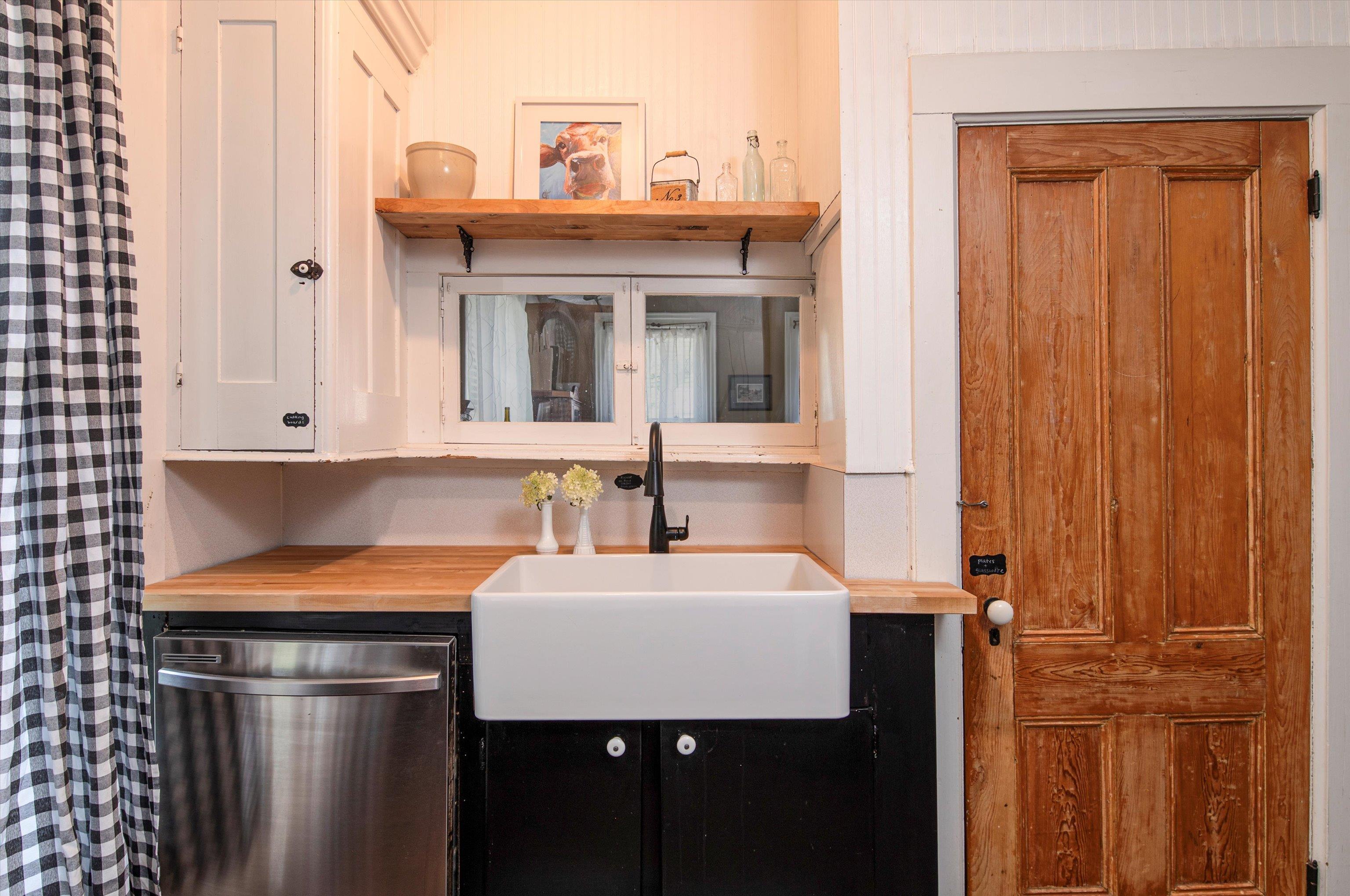 534 Elm Street Chester, VT 05143 - Photo 15 of 60