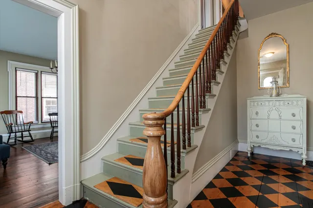 $599,000 | 534 Elm Street, Chester, VT 05143