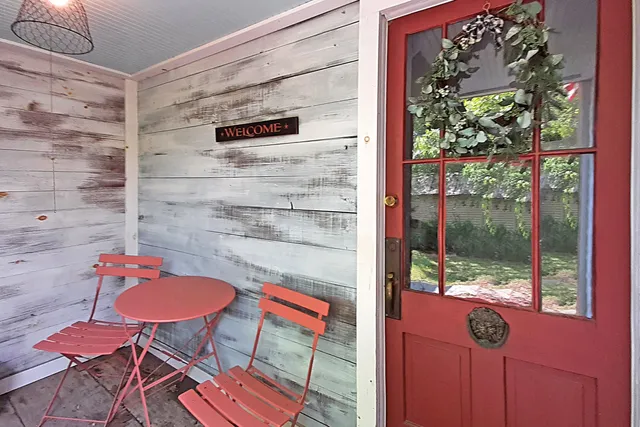 $599,000 | 534 Elm Street, Chester, VT 05143