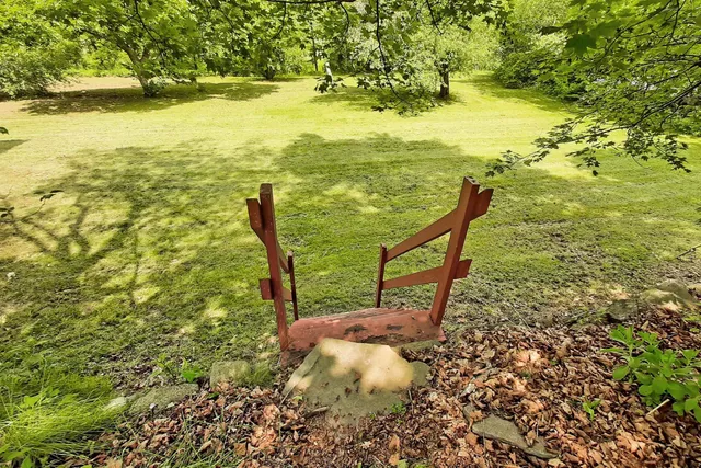 $599,000 | 534 Elm Street, Chester, VT 05143