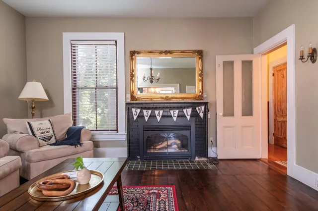 $599,000 | 534 Elm Street, Chester, VT 05143