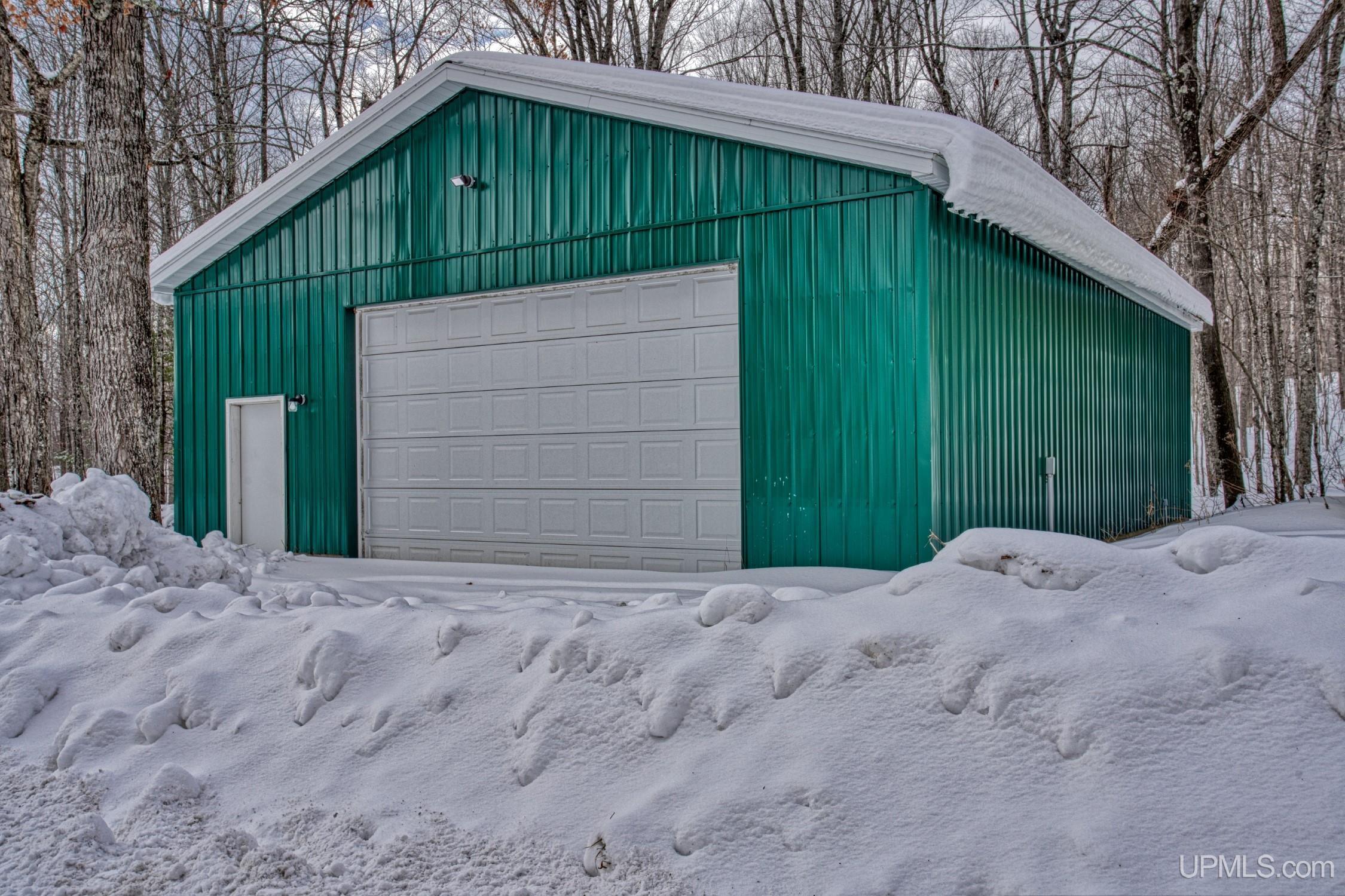 117 Kaski Road Crystal Falls, MI 49920 - Photo 4 of 24 Gallery Image 4