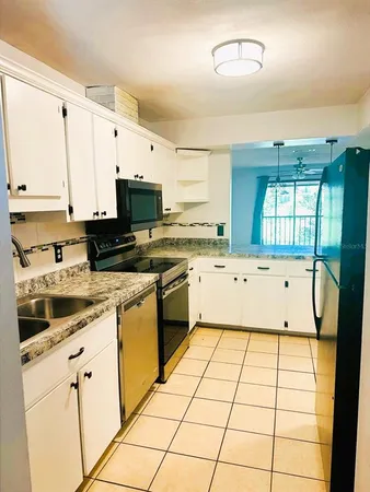 $1,575 | 2947 Southwest 32nd Avenue, Ocala, FL 34474