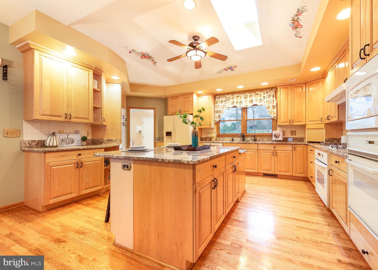 323 West Timonium Road Lutherville-Timonium, MD 21093 - Photo 4 of 38 Jaw Dropping Gourmet Chef Kitchen