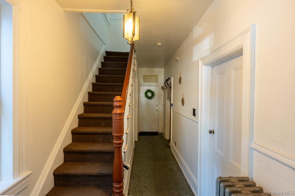 304 Lockwood Avenue New Rochelle, NY 10801 - Photo 6 of 23