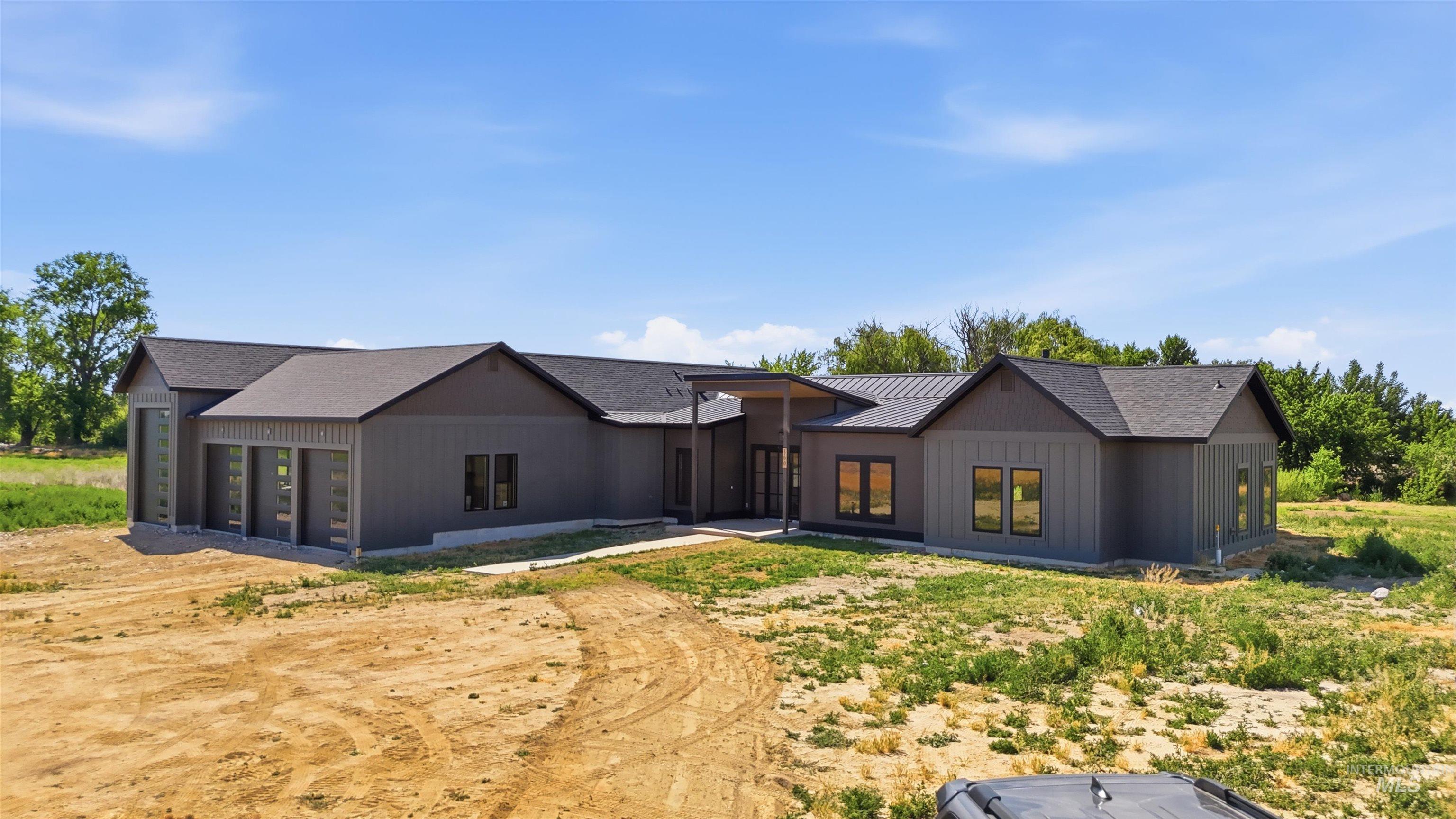 360 South Stroebel Road Kuna, ID 83634 - Photo 2 of 41