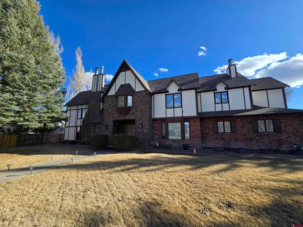 $744,000 | 2312 Carroll Street, Alamosa, CO 81101