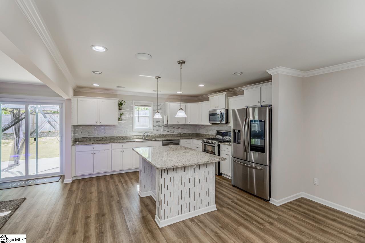 300 Anduin Way Fountain Inn, SC 29644 - Photo 7 of 34