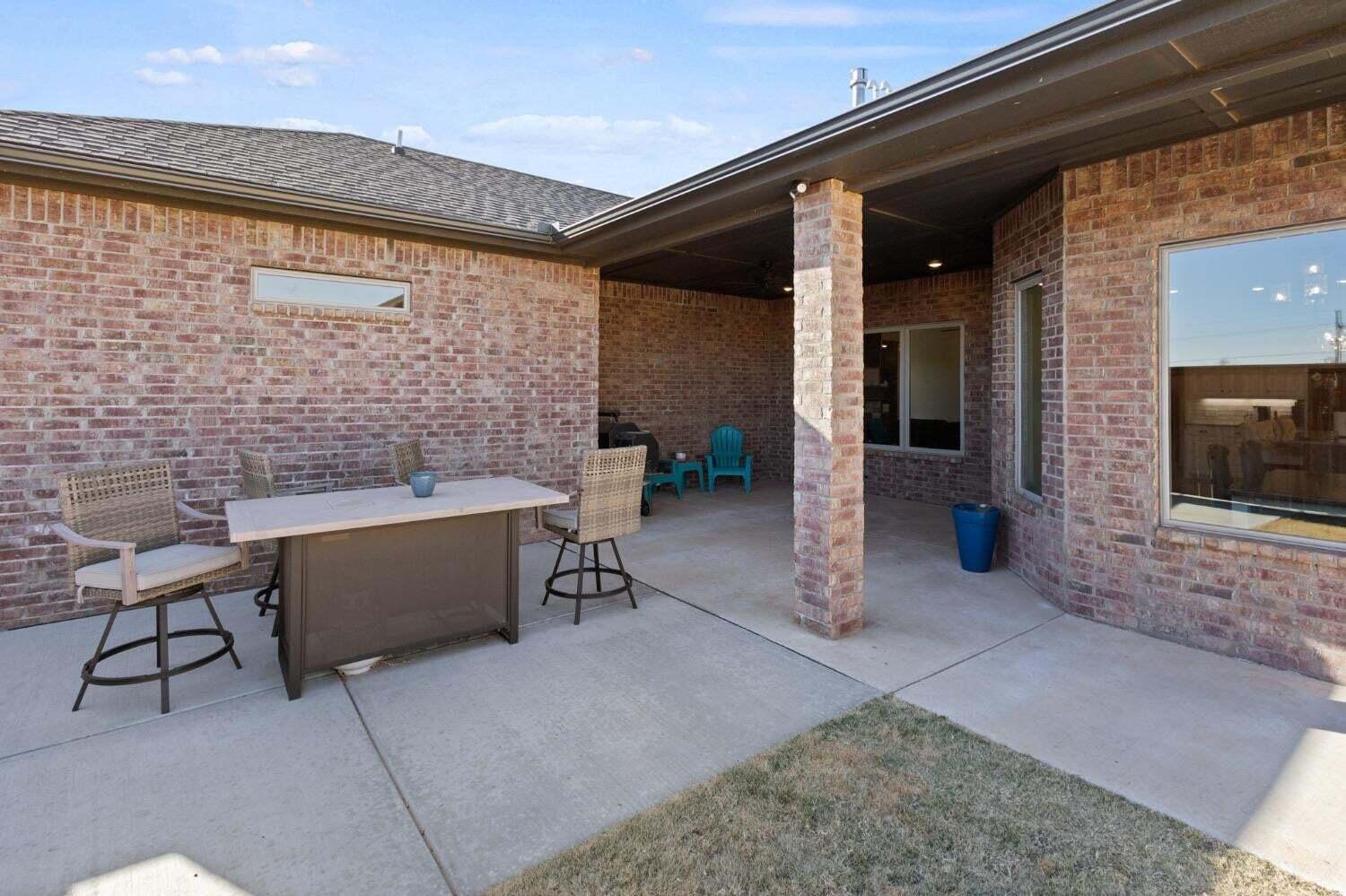 3416 141st Street Lubbock, TX 79423 - Photo 29 of 32 a view of an outdoor seating area