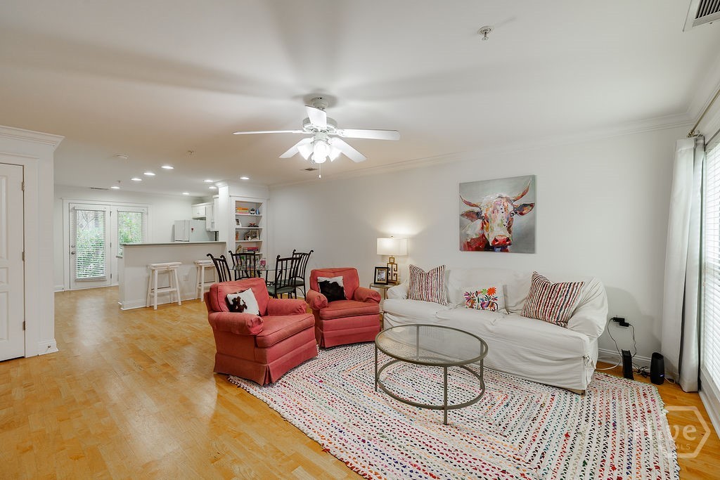 490 South Barnett Shoals Road, Unit 207 Athens, GA 30605 - Photo 5 of 31