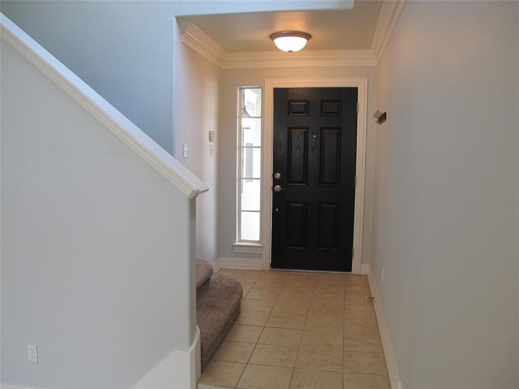 6715 Windrift Way, Unit 15 Austin, TX 78745 - Photo 24 of 37 a view of a hallway