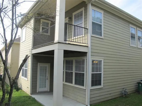 $2,345 | 6715 Windrift Way, Unit 15, Austin, TX 78745