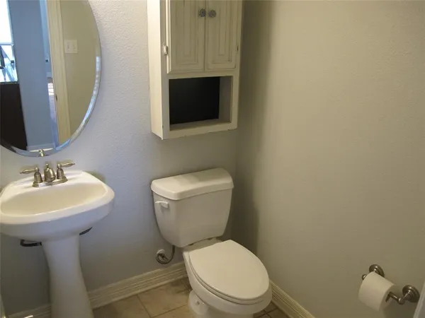 $2,345 | 6715 Windrift Way, Unit 15, Austin, TX 78745