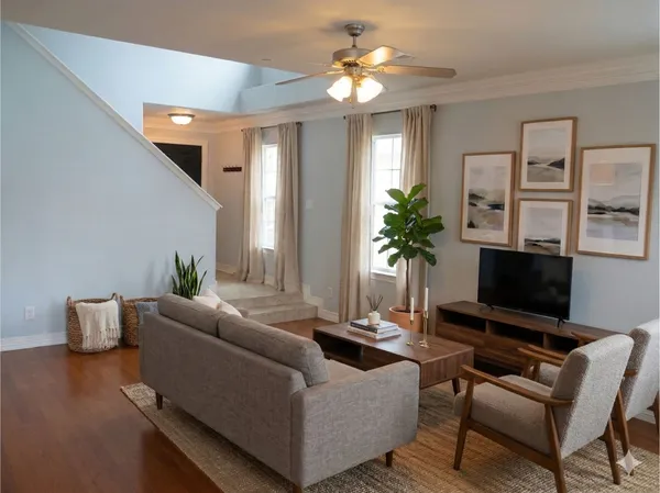 $2,345 | 6715 Windrift Way, Unit 15, Austin, TX 78745