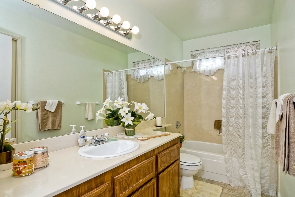 3548 Windsor Road Oceanside, CA 92056 - Photo 16 of 25