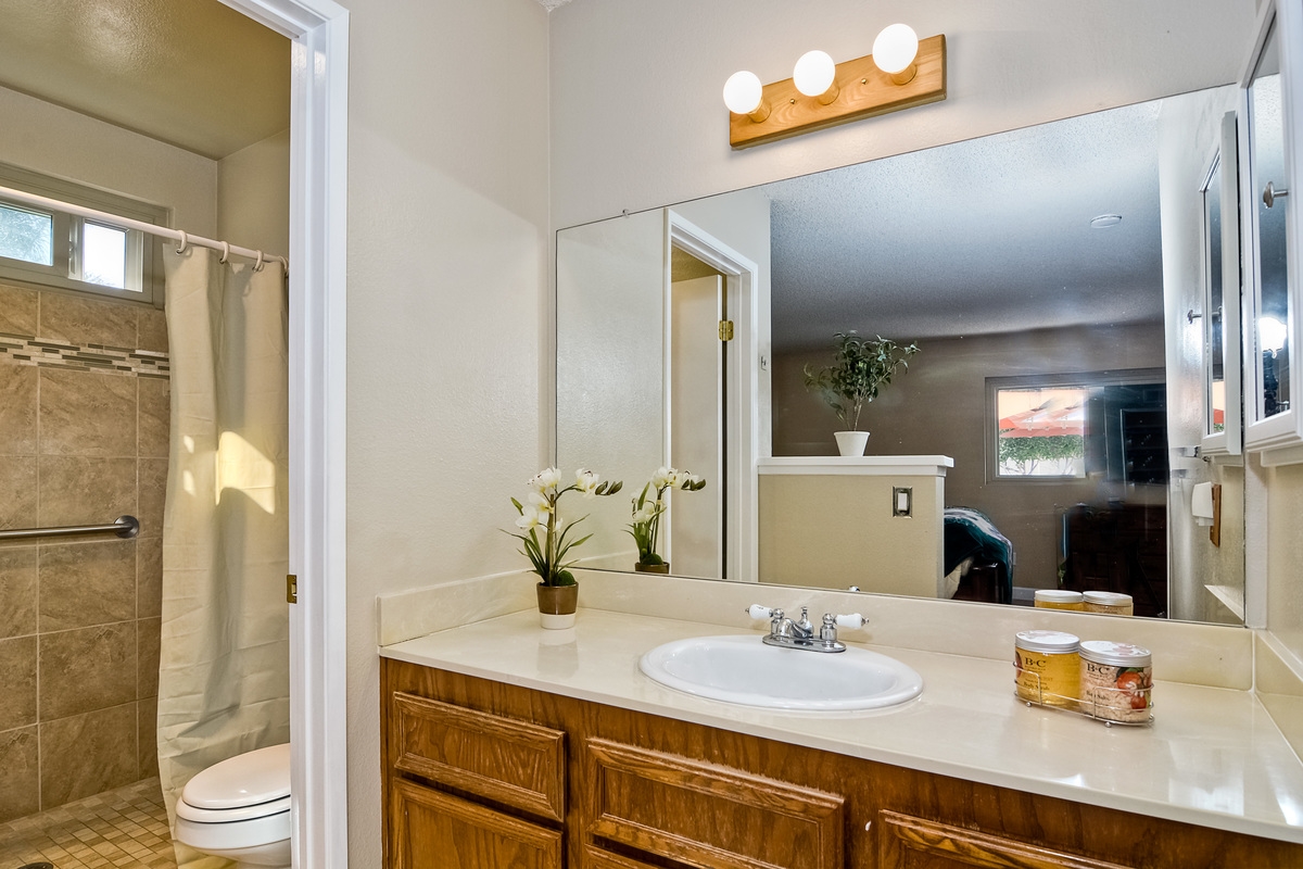 3548 Windsor Road Oceanside, CA 92056 - Photo 19 of 25