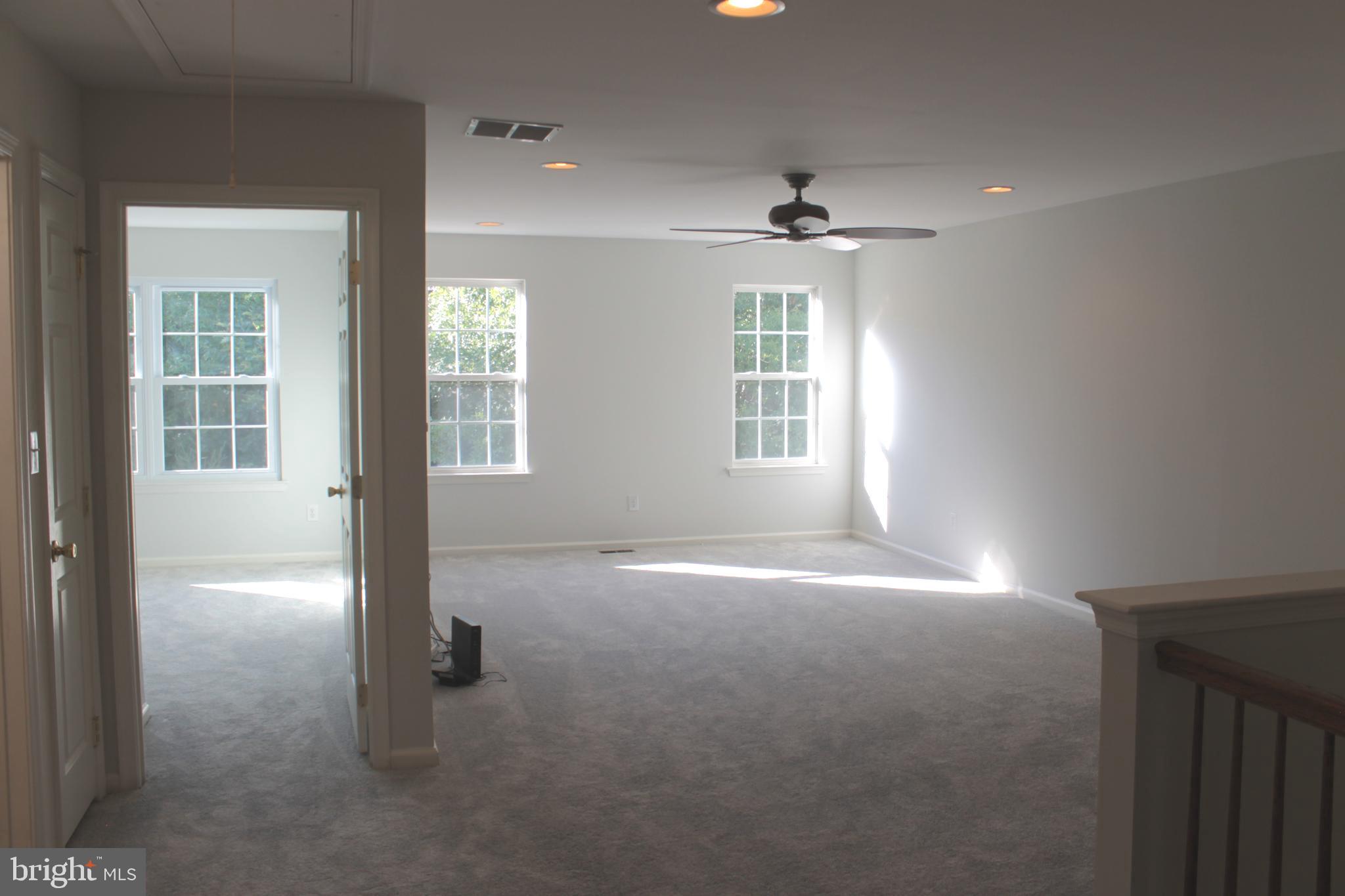 94 Warwick Road Princeton Junction, NJ 08550 - Photo 12 of 27
