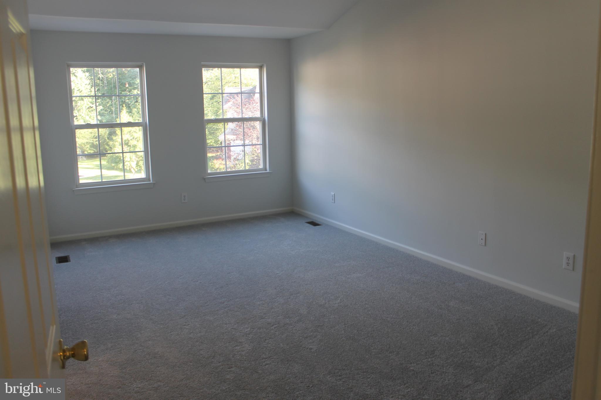 94 Warwick Road Princeton Junction, NJ 08550 - Photo 14 of 27