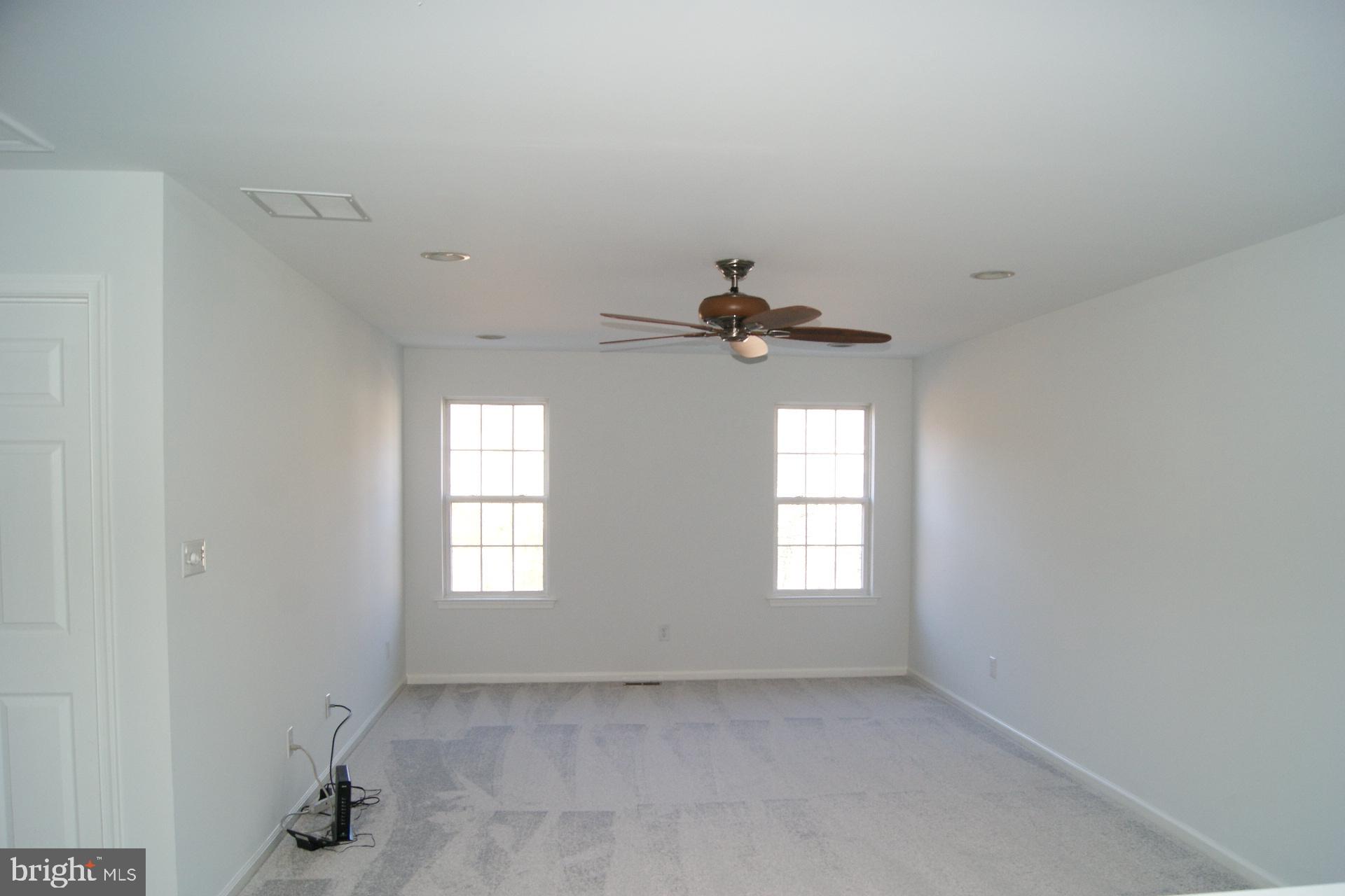 94 Warwick Road Princeton Junction, NJ 08550 - Photo 10 of 27