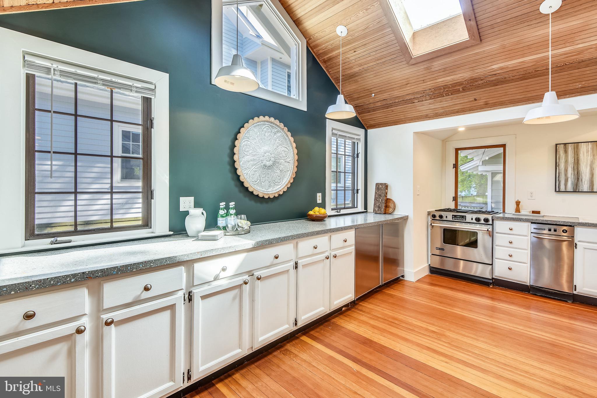 28 Decatur Avenue Annapolis, MD 21403 - Photo 5 of 31 Gallery Image 5